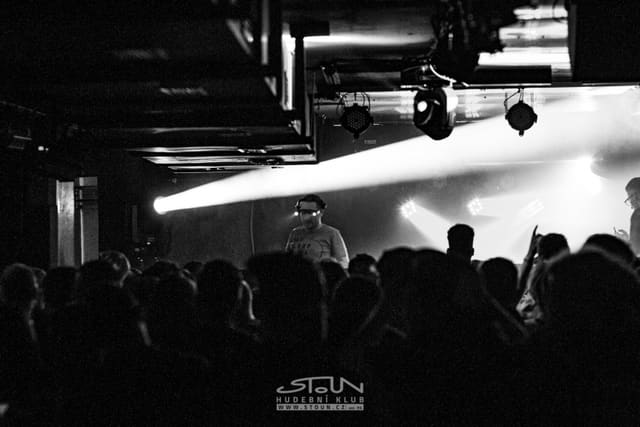 Fotografie z akce: Beats for Love X-Mas w/ Lucca & Chris Sadler