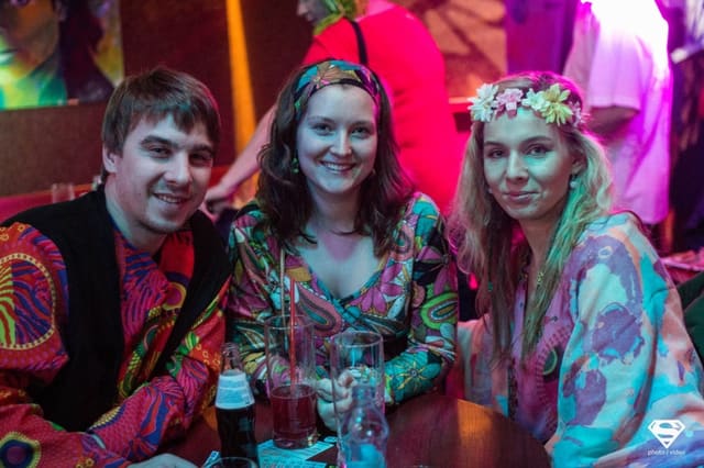 Fotografie z akce: NAROZENINOVÝ PLES - 21 LET - HIPPIE STYL