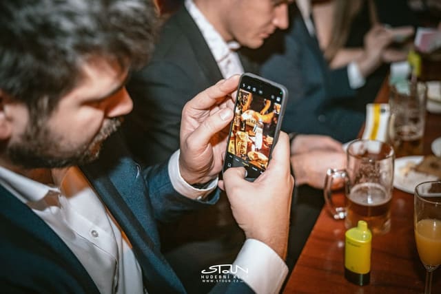 Fotografie z akce: Narozeninový ples STOUNu - 31 let