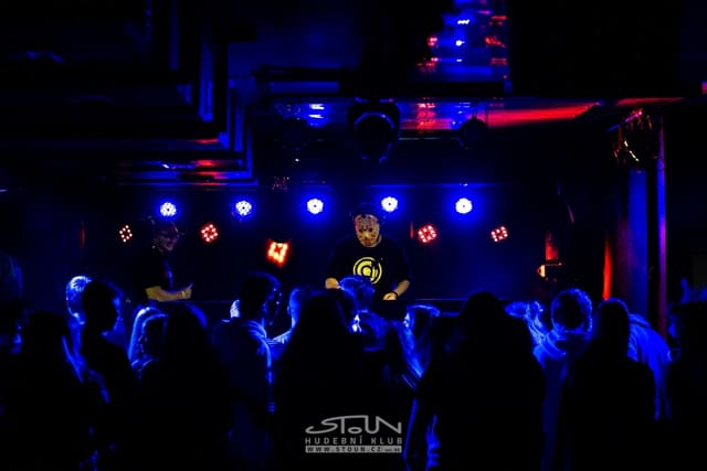 Fotografie z akce: Bass Invasion - carnival edition