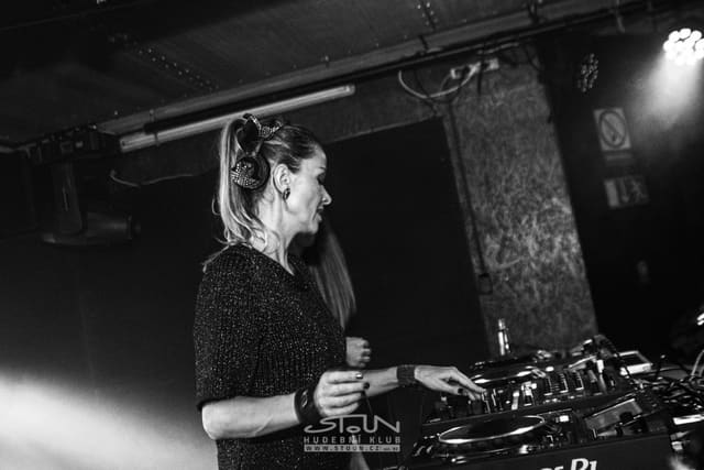Fotografie z akce: Beats for Love X-Mas w/ Lucca & Chris Sadler