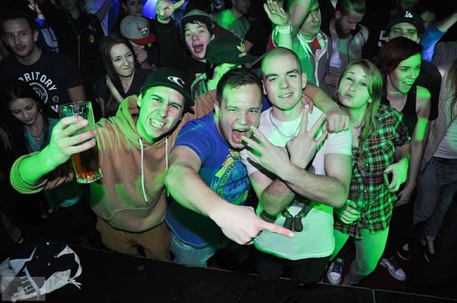 Fotografie z akce: NAROZENINOVÁ PARTY - DJ WICH