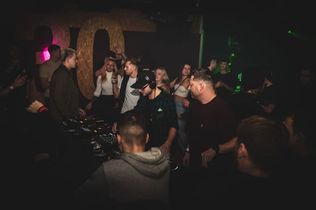 Fotografie z akce: Last Invasion 360 w/ Tony Terra