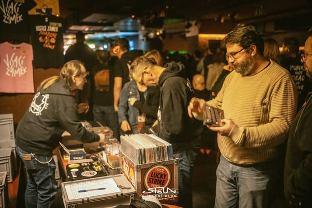 Fotografie z akce: Visací Zámek