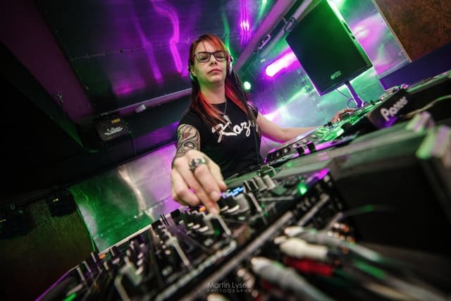 Fotografie z akce: Bass Invasion - Charity Edition