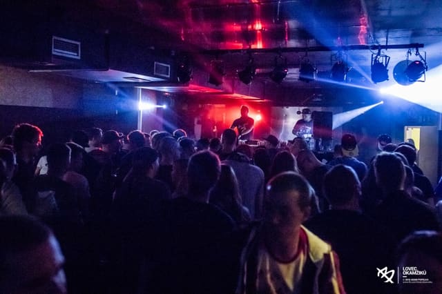 Fotografie z akce: NO!SE w/ MIND VORTEX (UK)