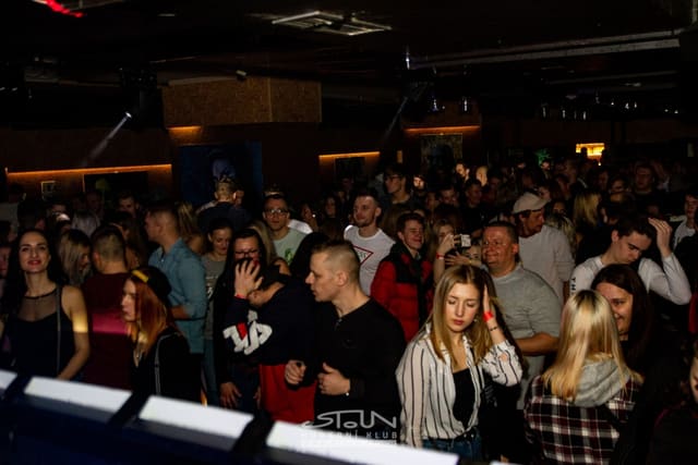 Fotografie z akce: Beats for Love X-Mas w/ Lucca & Chris Sadler