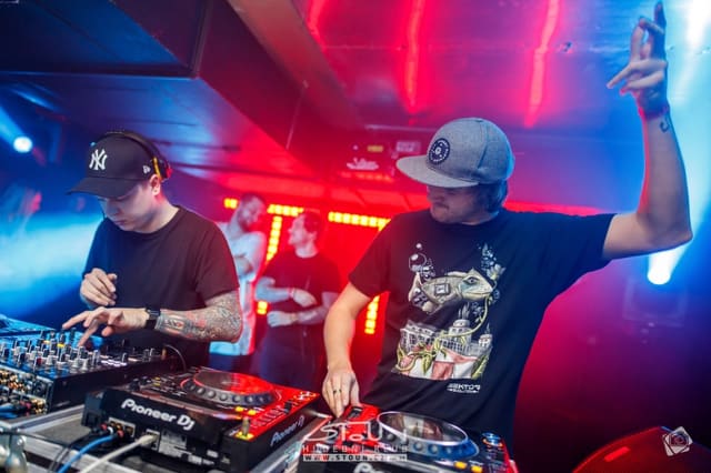Fotografie z akce: Gunfingers pres. Lock'n'Load w/ ZIGI SC