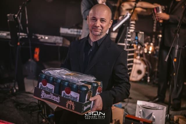 Fotografie z akce: Narozeninový ples STOUNu - 31 let