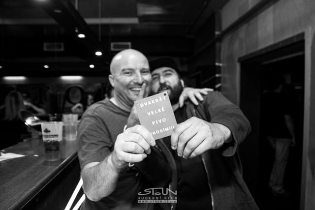 Fotografie z akce: Visací Zámek & Znouzectnost