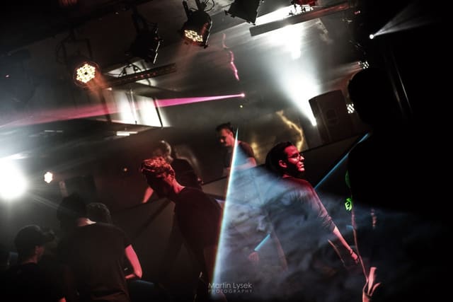 Fotografie z akce: Bass Invasion w/Ghostbusters CZ