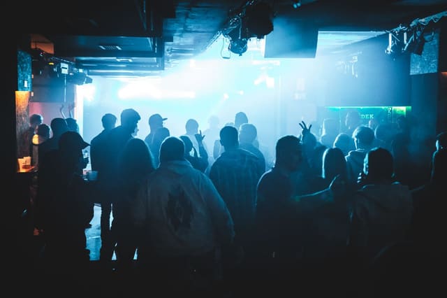 Fotografie z akce: Last Invasion 360 w/ Dj Pixie