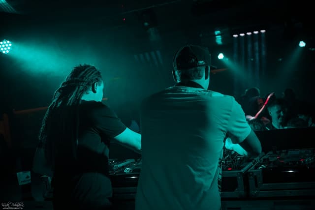 Fotografie z akce: Bass Invasion - Trident Festival Warm Up
