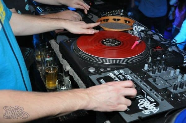 Fotografie z akce: KICK THE HITS
