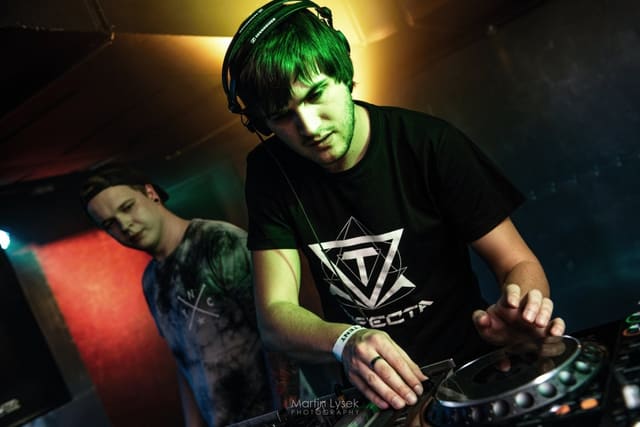 Fotografie z akce: BASS INVASION - CLOWN EDITION