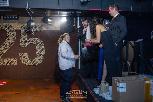 Fotografie z akce: Narozeninový ples Stounu - 27 let