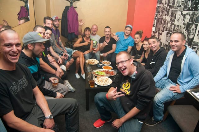 Fotografie z akce: KICK THE HITS