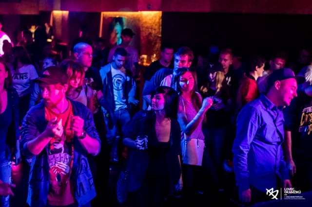 Fotografie z akce: NO!SE w/ MIND VORTEX (UK)