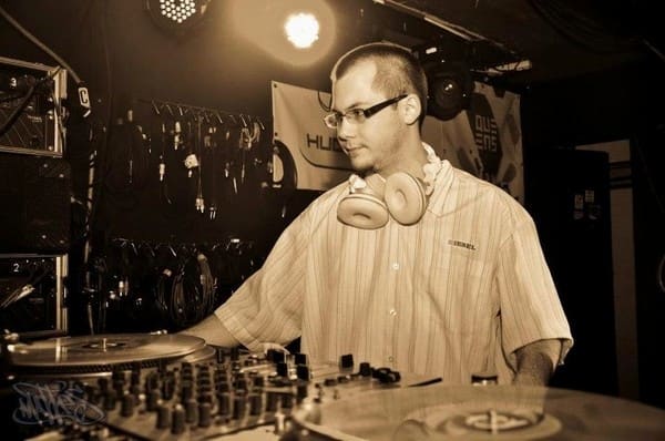 Fotografie z akce: FUCKING DANCING