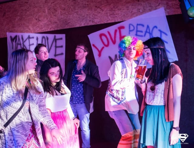 Fotografie z akce: NAROZENINOVÝ PLES - 21 LET - HIPPIE STYL