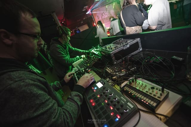 Fotografie z akce: Vault w/ Bushman & Genetix