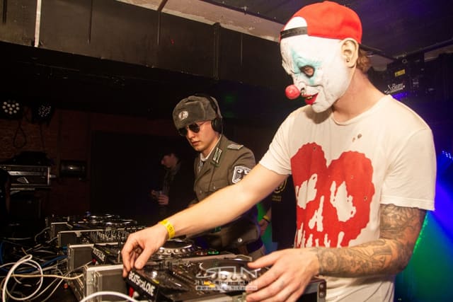 Fotografie z akce: Bass Invasion - carnival edition