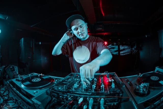 Fotografie z akce: Bass Invasion - Trident Festival Warm Up