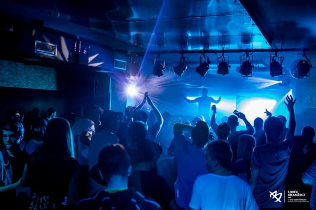 Fotografie z akce: NO!SE w/ MIND VORTEX (UK)