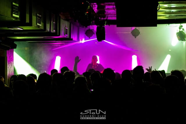 Fotografie z akce: Beats for Love X-Mas w/ Lucca & Chris Sadler