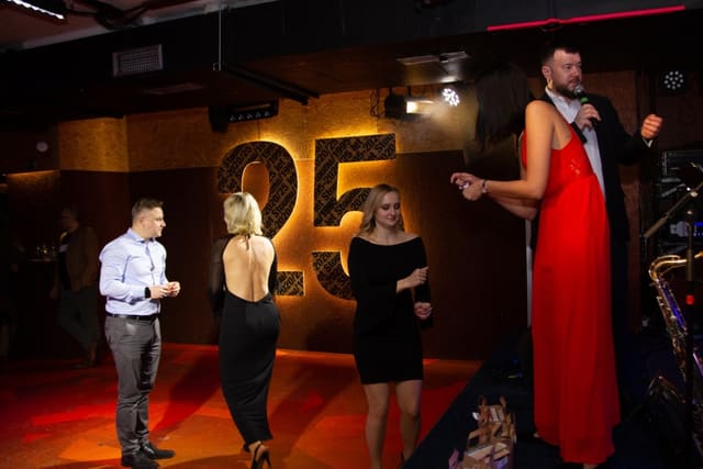 Fotografie z akce: Narozeninový ples Stounu - 25 let