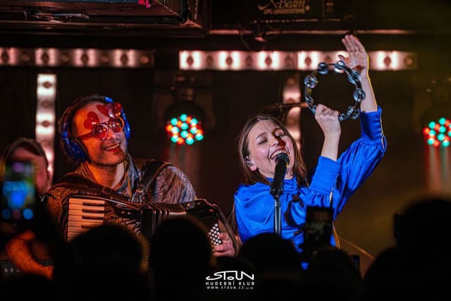 Fotografie z akce: Kateřina Marie Tichá & Bandjeez