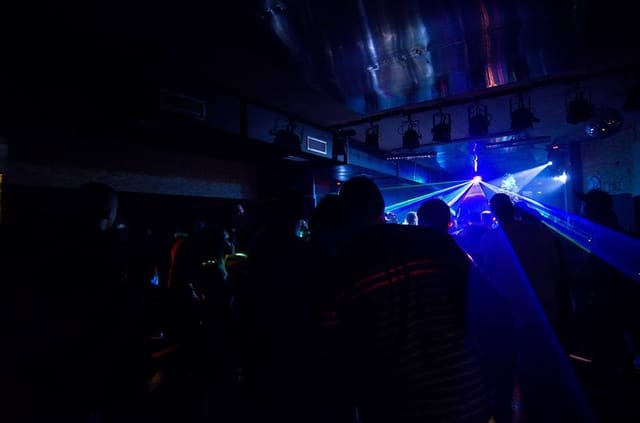 Fotografie z akce: NO!SE: A.M.C (UK)