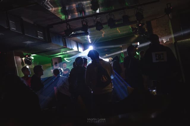 Fotografie z akce: No!se w/ Tantrum Desire (UK)