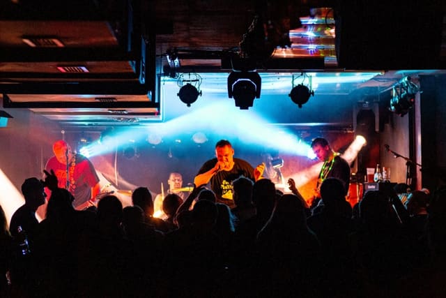 Fotografie z akce: Fecal Matters (Nirvana revival)