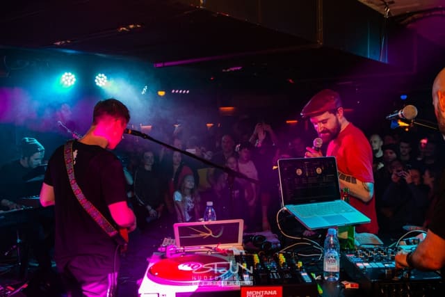 Fotografie z akce: Prago Union - Perpetuum Promile Tour