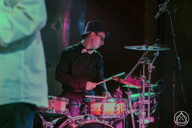 Fotografie z akce: GROOVE!: PETER LIPA