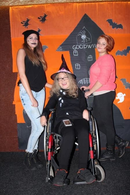 Fotografie z akce: HALLOWEEN GOODWILL PARTY
