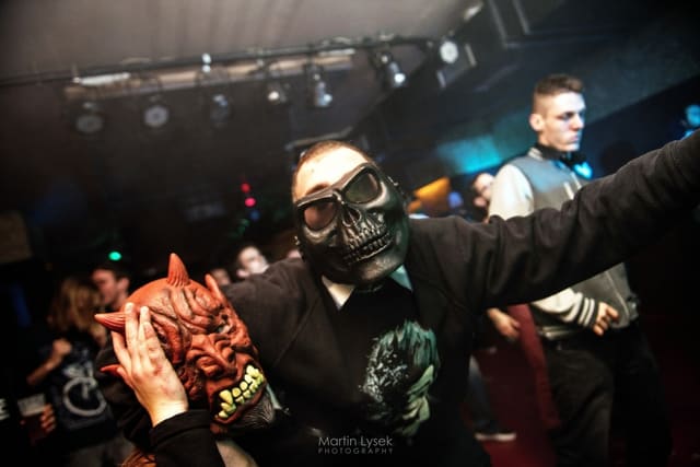 Fotografie z akce: BASS INVASION - CLOWN EDITION
