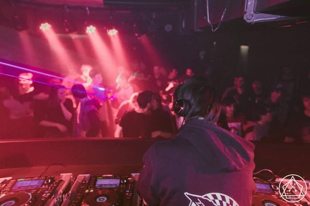Fotografie z akce: BASS INVASION - ZOMBIE EDITION