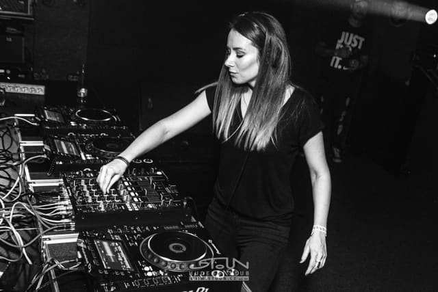 Fotografie z akce: Beats for Love X-Mas w/ Lucca & Chris Sadler