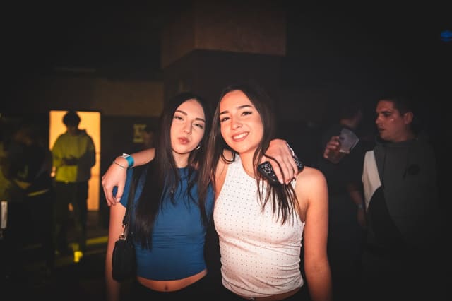 Fotografie z akce: Last Invasion 360 w/ Dj Pixie