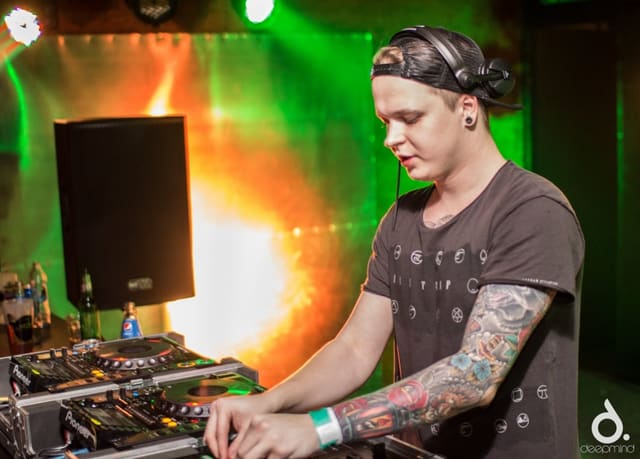 Fotografie z akce: NO!SE w/ PROLIX (UK)