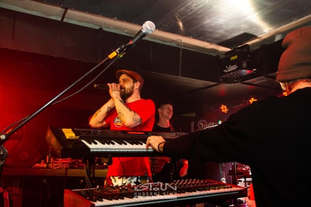 Fotografie z akce: Prago Union - Perpetuum Promile Tour