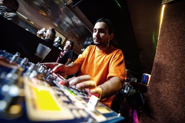 Fotografie z akce: Vault w/ Bushman & Genetix