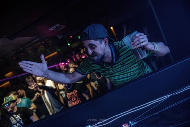 Fotografie z akce: NO!SE w/ ZARDONIC (VEN)