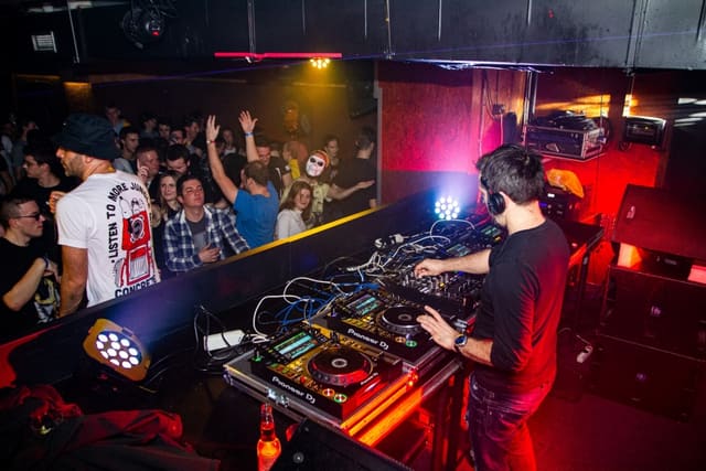 Fotografie z akce: No!se w/ Matrix & Futurebound (UK)