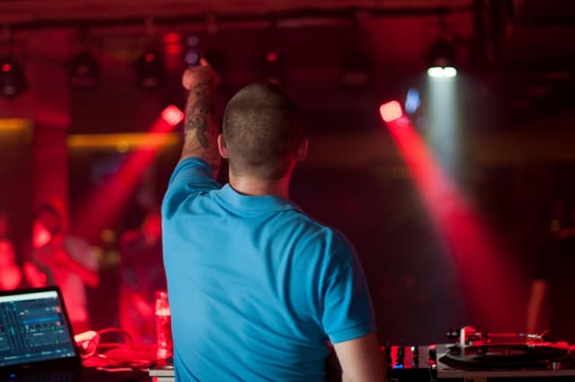 Fotografie z akce: KICK THE HITS