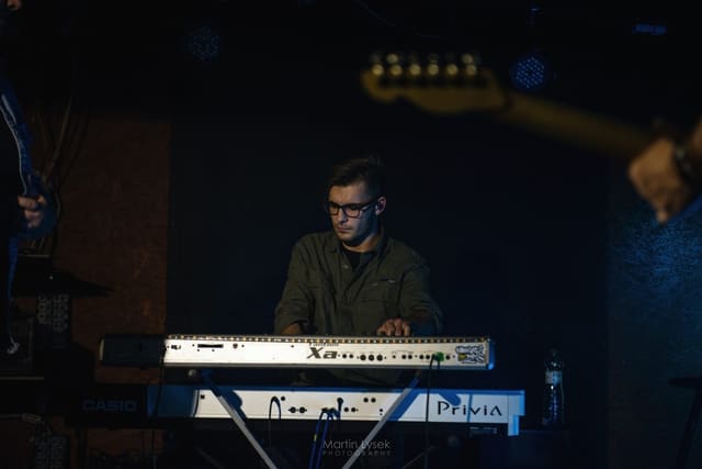 Fotografie z akce: Jakub Děkan & band