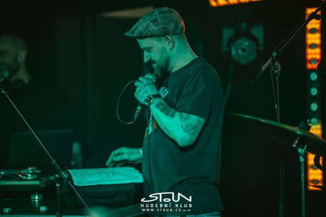 Fotografie z akce: Prago Union & live band